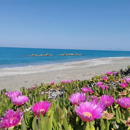 Seacily Apartman Capo dʼOrlando